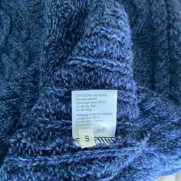 Aran Crafts Navy Wool sweater - Picture 6 of 15
